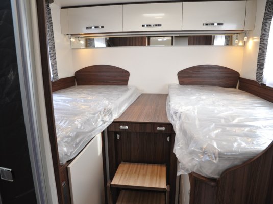 Karavan Benimar Sport 363